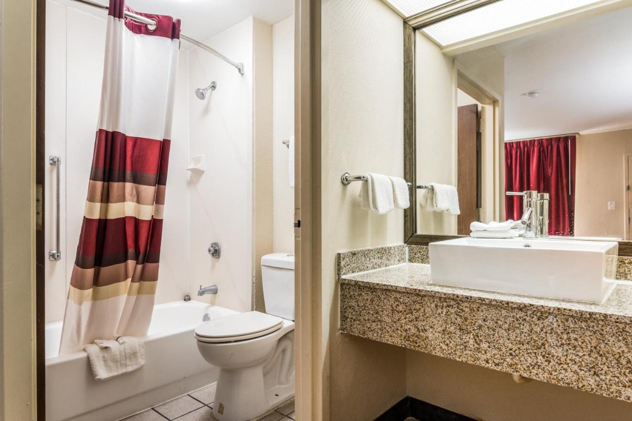 Red Roof Inn Texarkana Luaran gambar